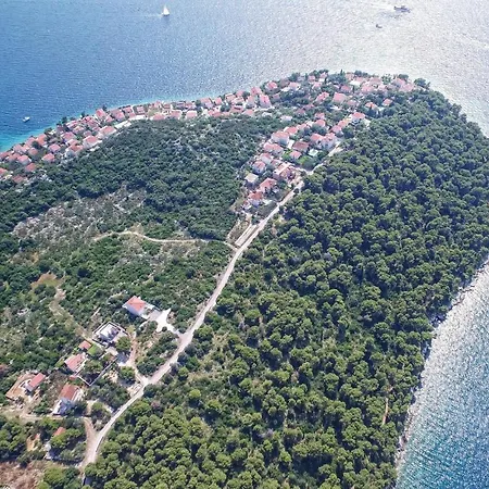 Gorgeous In Okrug Donji With Wifi Apartman Donji Okrug (Ciovo)